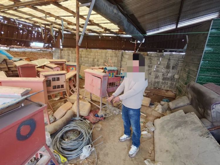 这一“内鬼”在莱芜被抓了,莱芜孝义派出所。莱芜正规开锁公司